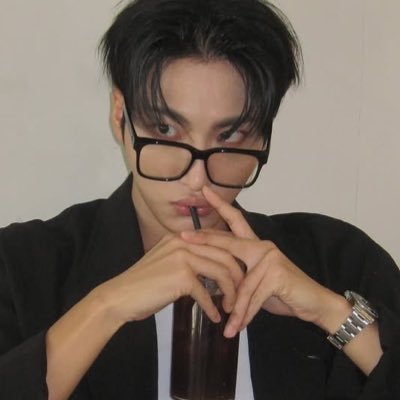 ٠࣪⭑ ᴍᴀɪɴʟʏ ateez · seventeen · bigbang · winner · blackpink · 2NE1 · j-music ᴏʀ ᴡʜᴀᴛᴇᴠᴇʀ ɪ ʟɪᴋᴇ ٠࣪⭑