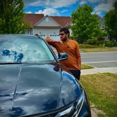 Mohanvicky99's profile picture. 