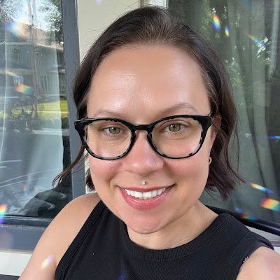 VeeGrange's profile picture. 