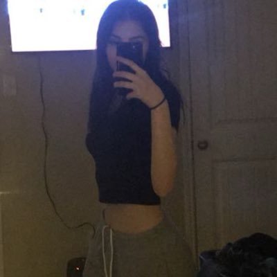 super sexy loner girl • 21 • wtv I feel