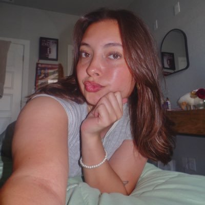 __abbyjr067's profile picture. just out here living man