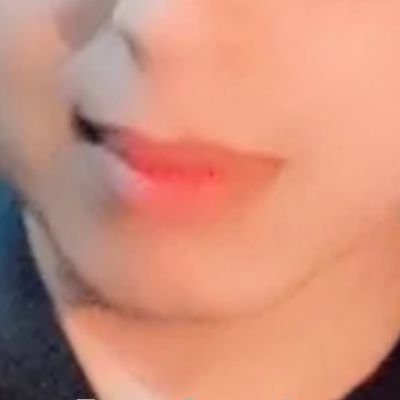 xyv202's profile picture. 