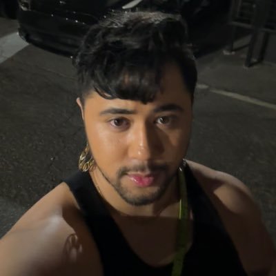 organizer. writer. MA in specialized journalism, @usc. queer/asian entertainment reporter @joysauce_. former lead jr editor @glaad. all opinions are my own.