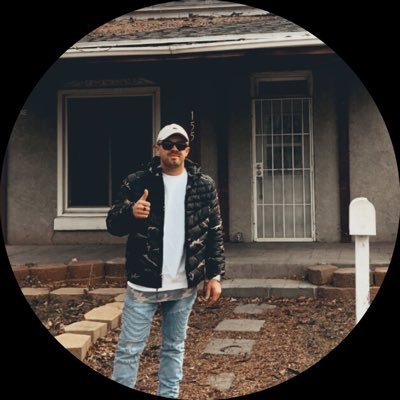 ✖️ Father ✖️ Mentor ✖️ Real Estate ✖️ Digital Products ✖️ I make money online ✖️ Create Once, Earn Forever✖️