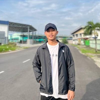 ye_thu79097's profile picture. 