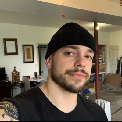 flinttrades_1's profile picture. Solana degen & signal provider. Dropping alpha & 100x calls on my private TG. Join the ride or get rekt. 🚀💸 https://t.co/SNSNb6sBR0