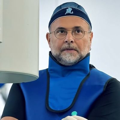 I'm from California but I work as a military surgeon Doctor in Germany 🏥🏥💉💉