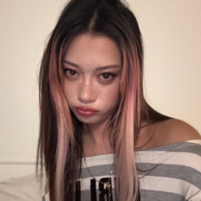 bvrntstarz's profile picture. 