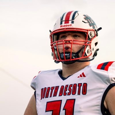 Brentlee Linson | CO 28’, Student Athlete | North Desoto High School | 6’3 300Lbs OL-#71 | Head Coach @CoachDunn1
