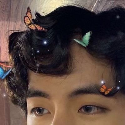 ♥︎ · 𝗆𝗒 𝒍𝒐𝒗𝒆 𝗂𝗌 𝗅𝗂𝗄𝖾 𝖺 𝖿𝗅𝗈𝗐𝖾𝗋, 𝖻𝗅𝗈𝗈𝗆𝗌 𝖾𝗏𝖾𝗋𝗒 𝗌𝗉𝗋𝗂𝗇𝗀♥︎.