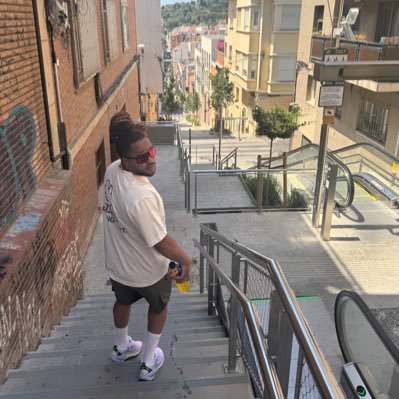 k_jerv's profile picture. Host. Athlete. Retired Arsenal fan. #JO77 #ML23