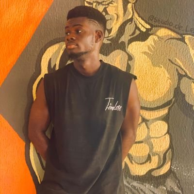 Saxophonist🎷
Gym Bro🏋️♂️
Messi🐐⚽️
I Follow Back👬