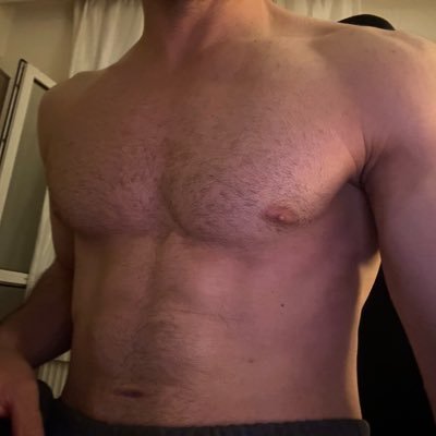 revolllver63685's profile picture. yakışıklı biri