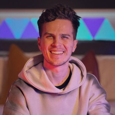 Twitch Affiliate Streamer, Artist and Designer || Contact Me at hello@thecoastalcity.com.au
