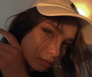 dousadia_'s profile picture. Actions speak louder than words