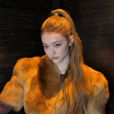 pradameows's profile picture. MEOVV ONLYYYYYYY IDGAF