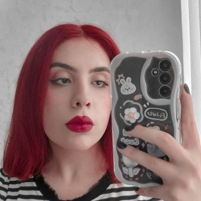 minaliiiza's profile picture. Frontend dev in progress💻