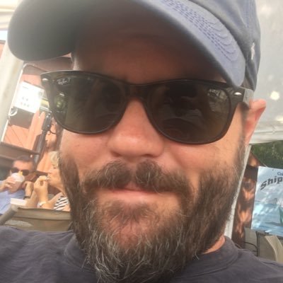 theshaneabides's profile picture. 