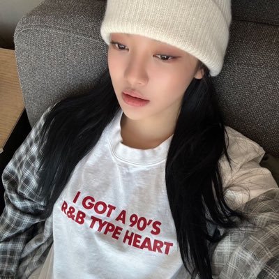 paeliys89873's profile picture. 