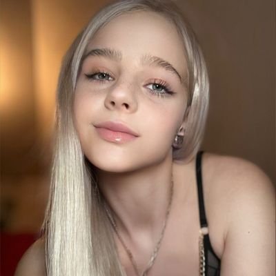 18 Jahre junge Geldherrin aus Leidenschaft findom/femdom