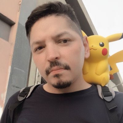 Caiçara/Nerd ◓ Passo o dia inteiro descendo o nível na timeline e não vai me custar nada descer a mão na tua cara! Conta nova, a antiga o Kiko derrubou!