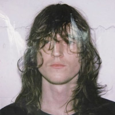 SIRIUS3M1's profile picture. it doesn’t matter if the grass is greener on the other side as long as it’s alive