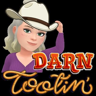 PibblesNMe's profile picture. Dog mom. Pit Bull Advocate.  🐾 🐾 🐾 🐾 Dreaming of retirement. 💭  Delaware Sucks. NO DM's 🚫! #RaiseHail #Redskins4Ever