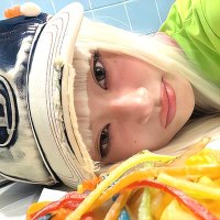violetta. (@alodesos) 's Twitter Profile