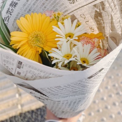 1107tsumugii's profile picture. ˗ˏˋ 鬼滅 ˎˊ˗ ¸¸✧･ﾟ•.義勇さん 愈史郎くん 村田さん+:｡:✧ 20↑