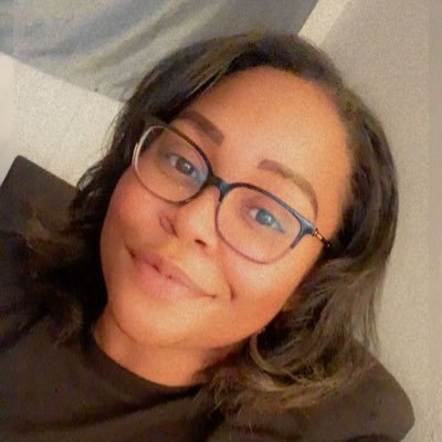 Brit_Bratt23's profile picture. ♉🎨💉🌍✈