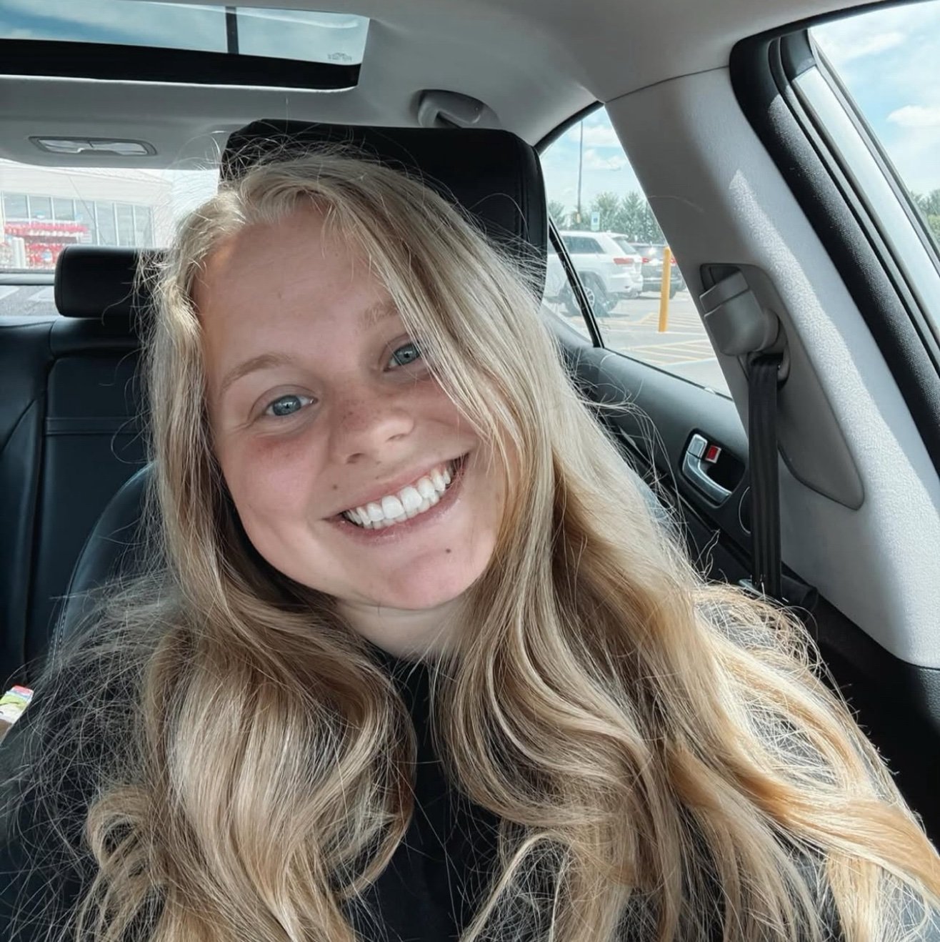 UGC Creator 🎥 | Turning everyday moments into content that connects | Helping brands tell their story in an authentic way
