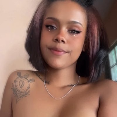 mariafde12's profile picture. @Bunny_boo45