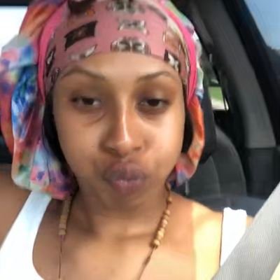 only page text me if you a freak selling content,meets, face time sessions, let me get you right @prettyan001