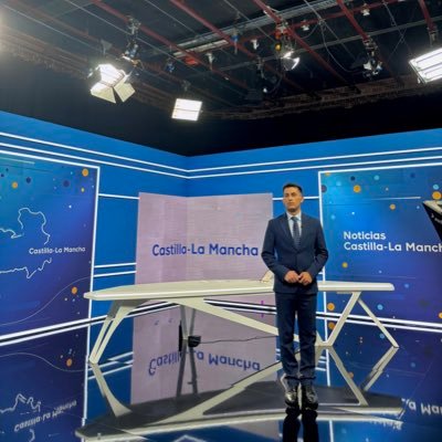 ➡️ Os cuento cosas en @rtvenoticias @rtveclm @telediario_tve 📺🎙️| 📸 IG: https://t.co/sg2mX8t8mp