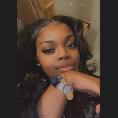 _kbandssss's profile picture. KB X2 💜🤩