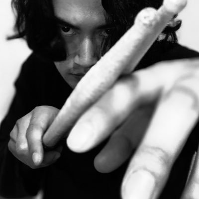 暗暗裡@ananriofficial Chikara The Boy @ChikaratheBoy Funk-who? drummer