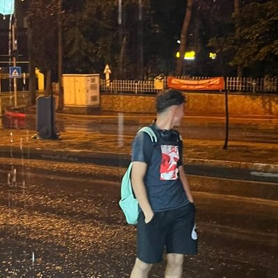 aisakafurkan1's profile picture. 