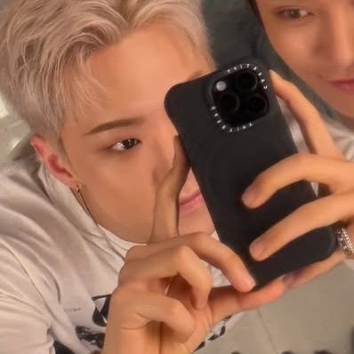 hottiesyng's profile picture. señor presidente si jeonghan no es mujer por qué tu hermana parece un travesti amor