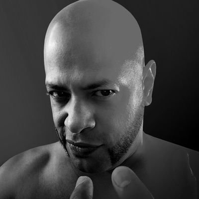 realsamfines's profile picture. 