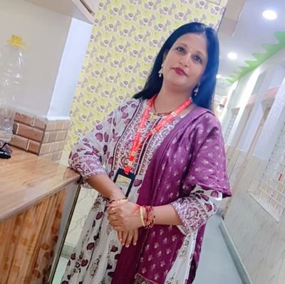 MadhuJunej37004's profile picture. 