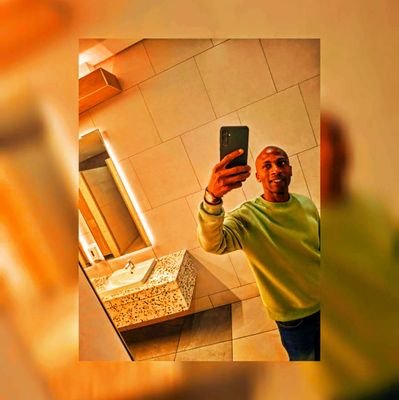 TEAZUS16302's profile picture. FREELANCIG.