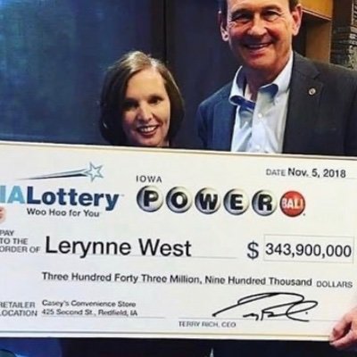 I won the America Lottery on Powerball and I'm willing to give out $500,000K to
my first 1k followers, we rise by lifting others, just Dm