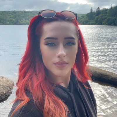 📚 Aspiring Author ♈️ Aries & Fiery 🧠 Borderline Personality Disorder 💚 Kawasaki Ninja ZX6R 636 🏋🏻♀️ Health & Fitness