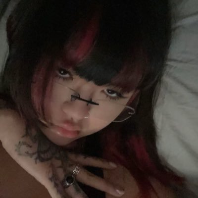 whotfisem's profile picture. in my restless dreams ✧