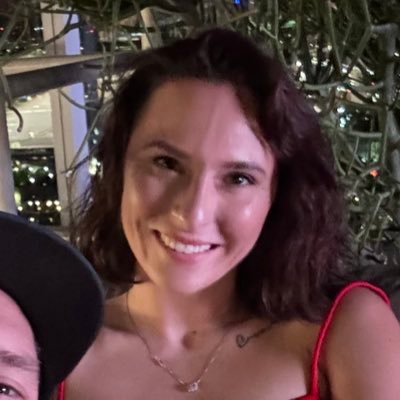 billieboop_'s profile picture. ✞believer • wife • mom