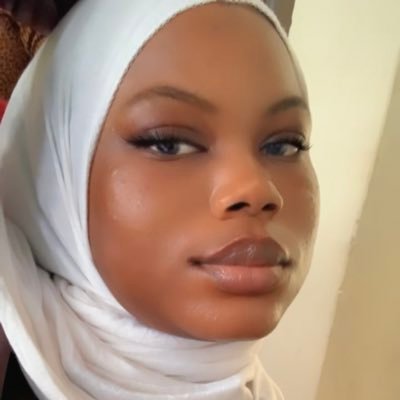 Buhari_Aminat56's profile picture. UI/UX Designer 🌍 | Designing intuitive, human-centered digital experiences | Sharing design tips, case studies & creative journeys | Muslimah🧕🏼