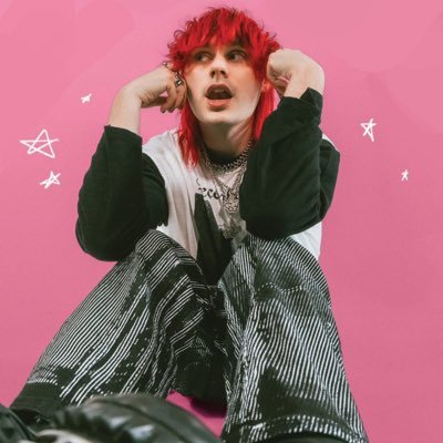 talkdaydreaming's profile picture. I am all over the place | no. 1 Talk Fast stan | EVERYONE'S A STAR!