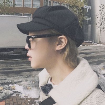 koomibloom's profile picture. may your trials end in full bloom