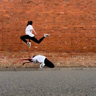 ondarkclouds's profile picture. 