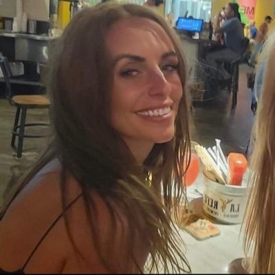 jess4OSU's profile picture. 🏈 Browns & Buckeyes ⚾️ Astros 🐶 Great Dane